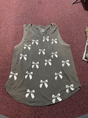 Chaser Black Bow Print Muscle Tank